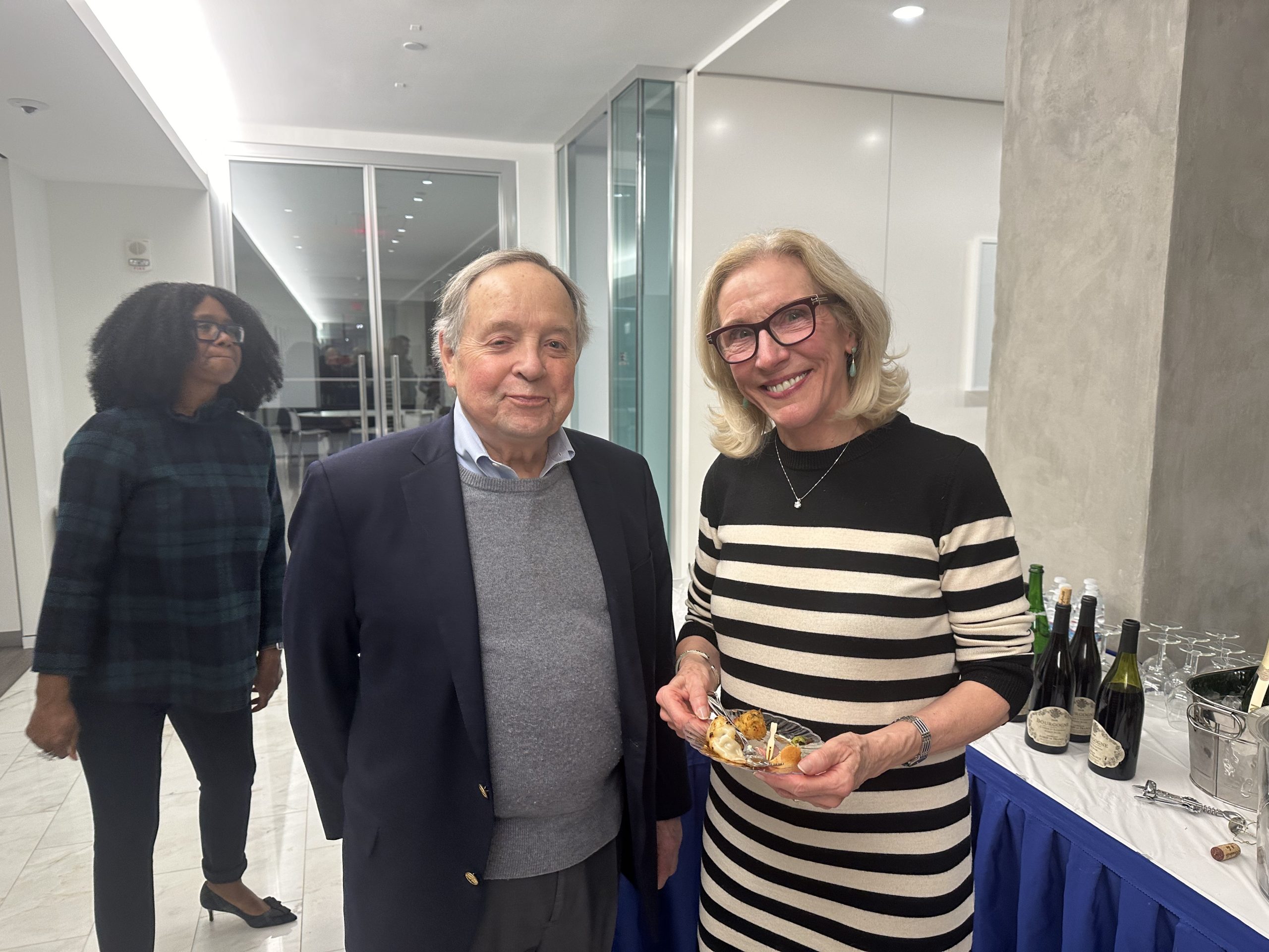 WILDS Annual Meeting and Holiday Wine Tasting Party — photo 10