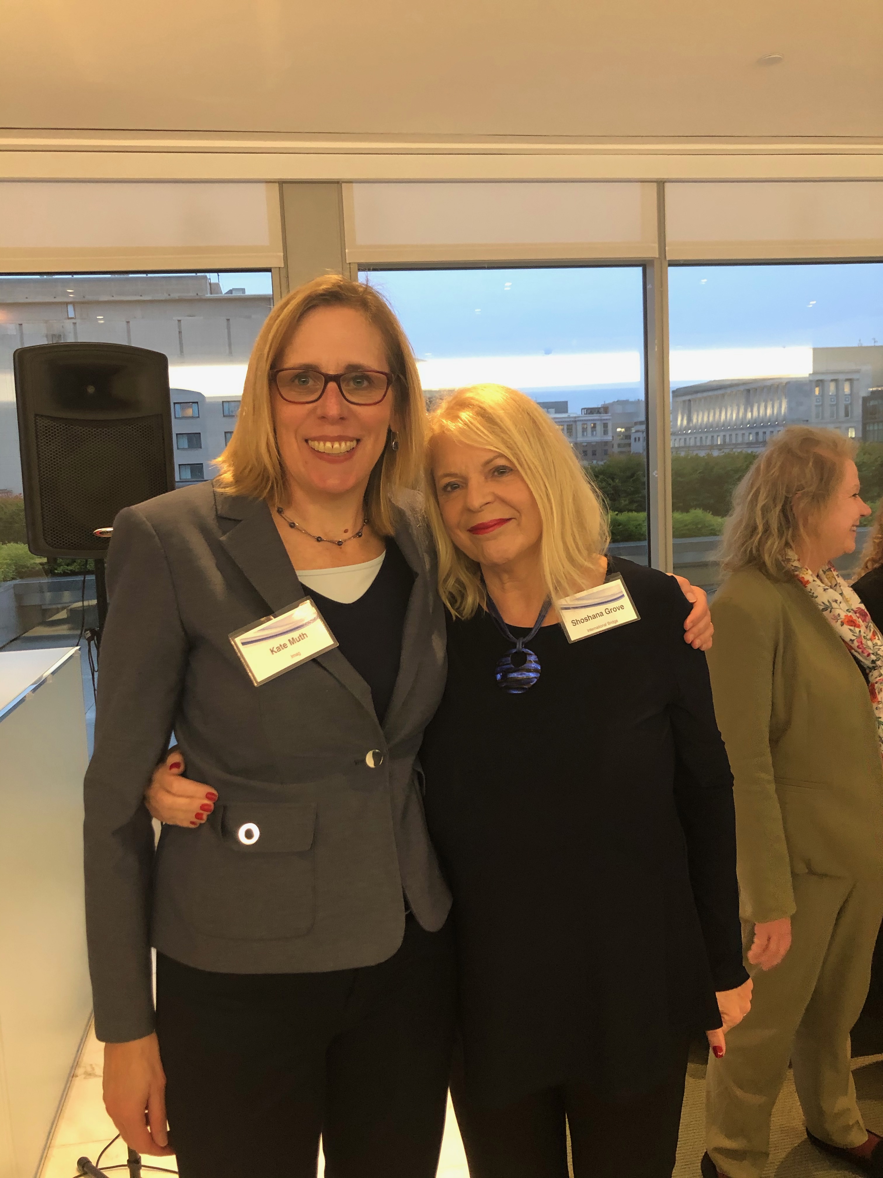 Networking Happy Hour — photo 1