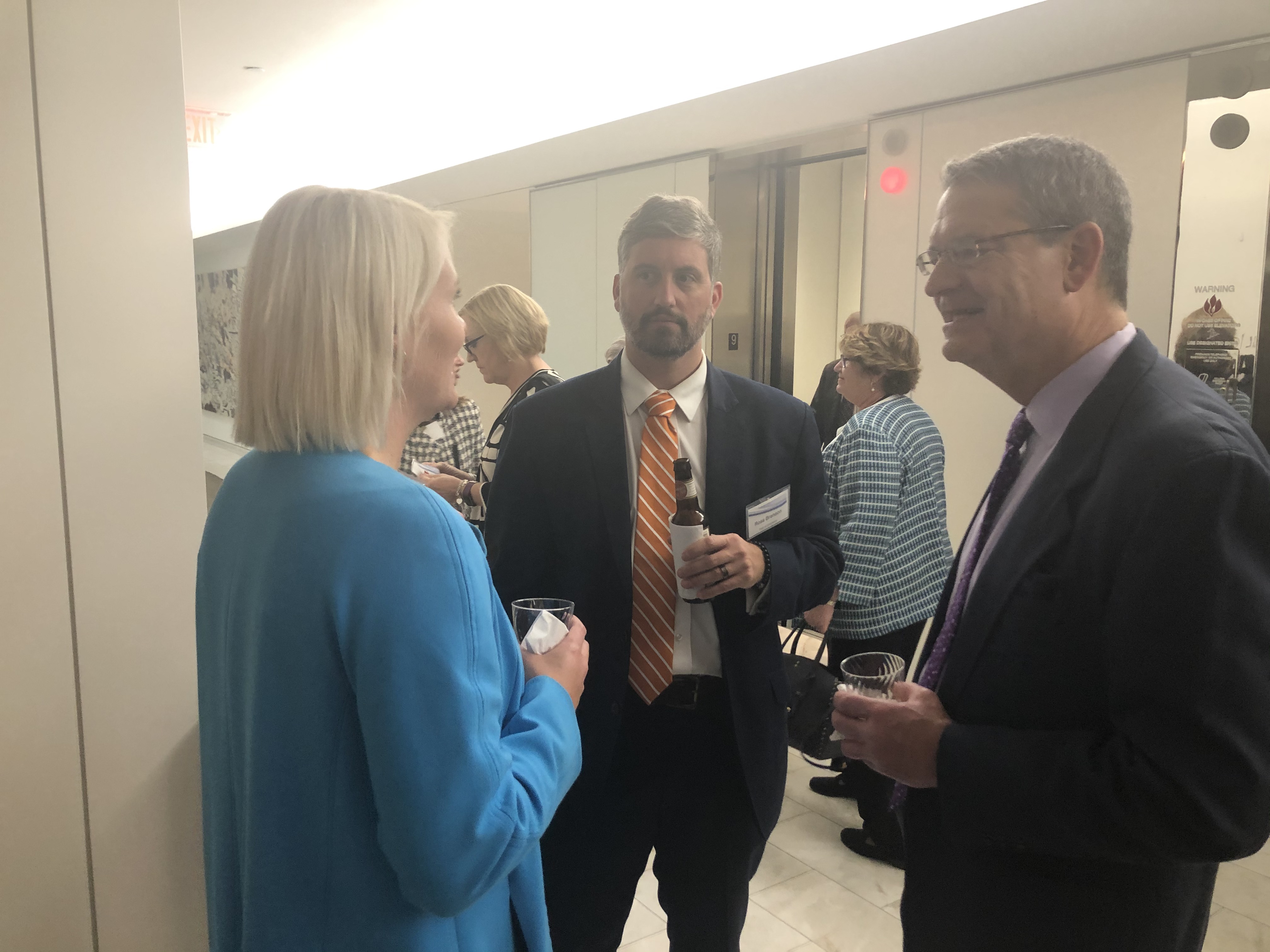 Networking Happy Hour — photo 33