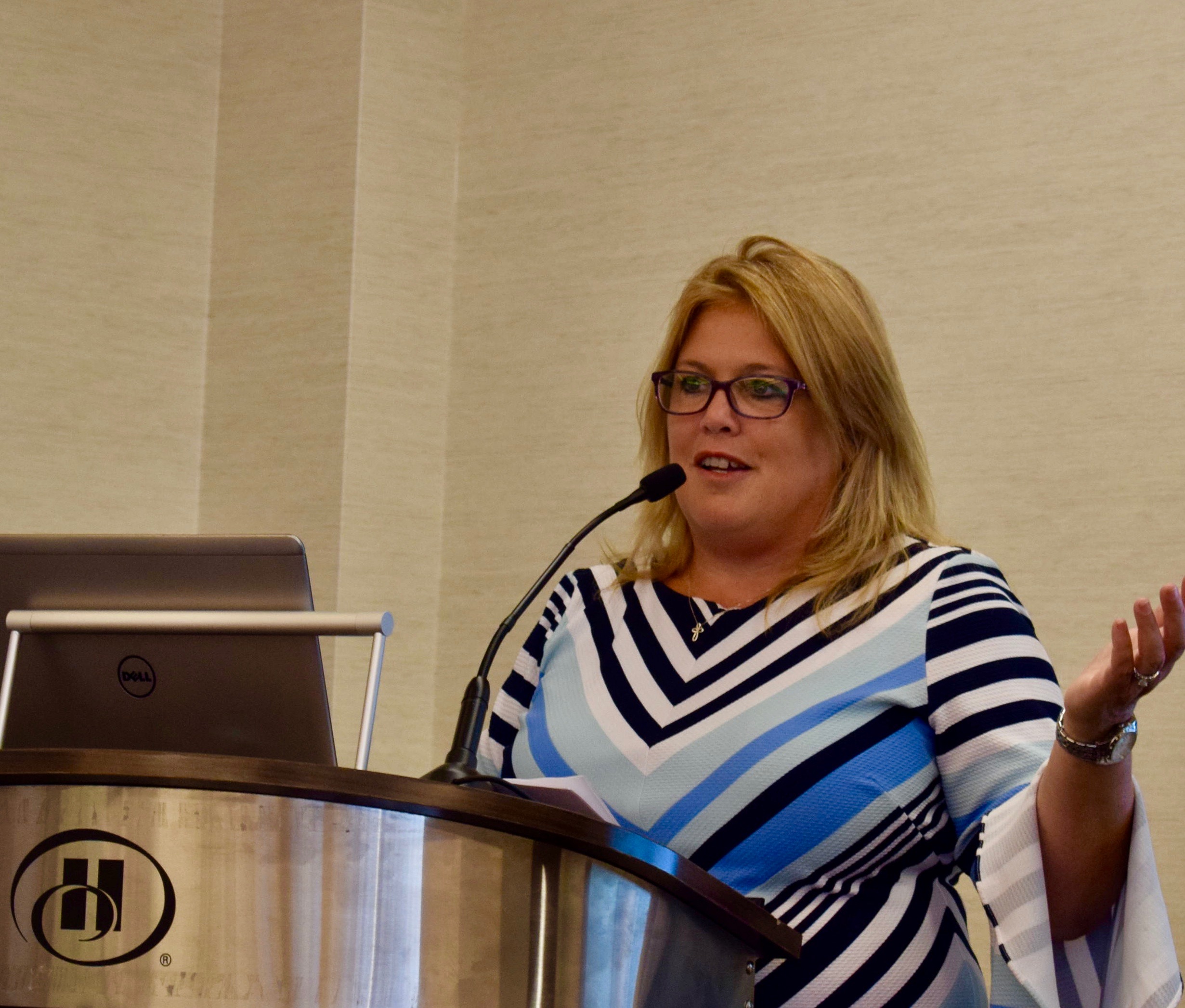 Luncheon featuring USPS Sales VP Sharon Owens — photo 1