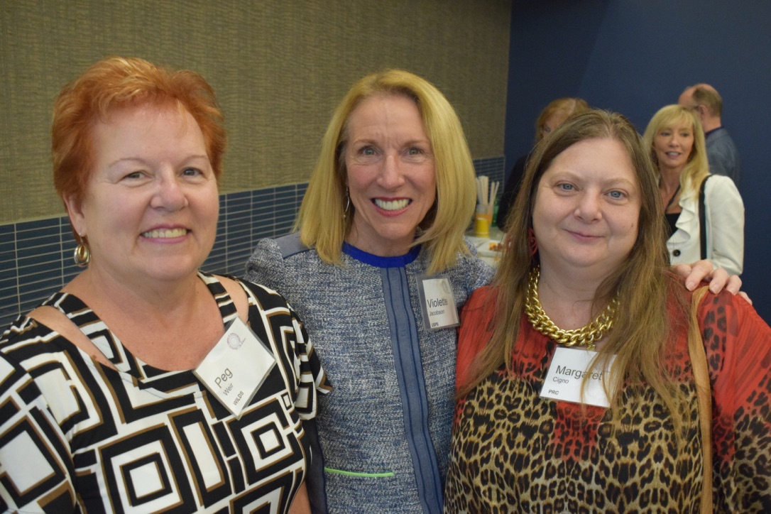 Luncheon Featuring Sharon Owens, USPS VP Pricing and Costing,  8/24/17 — photo 47