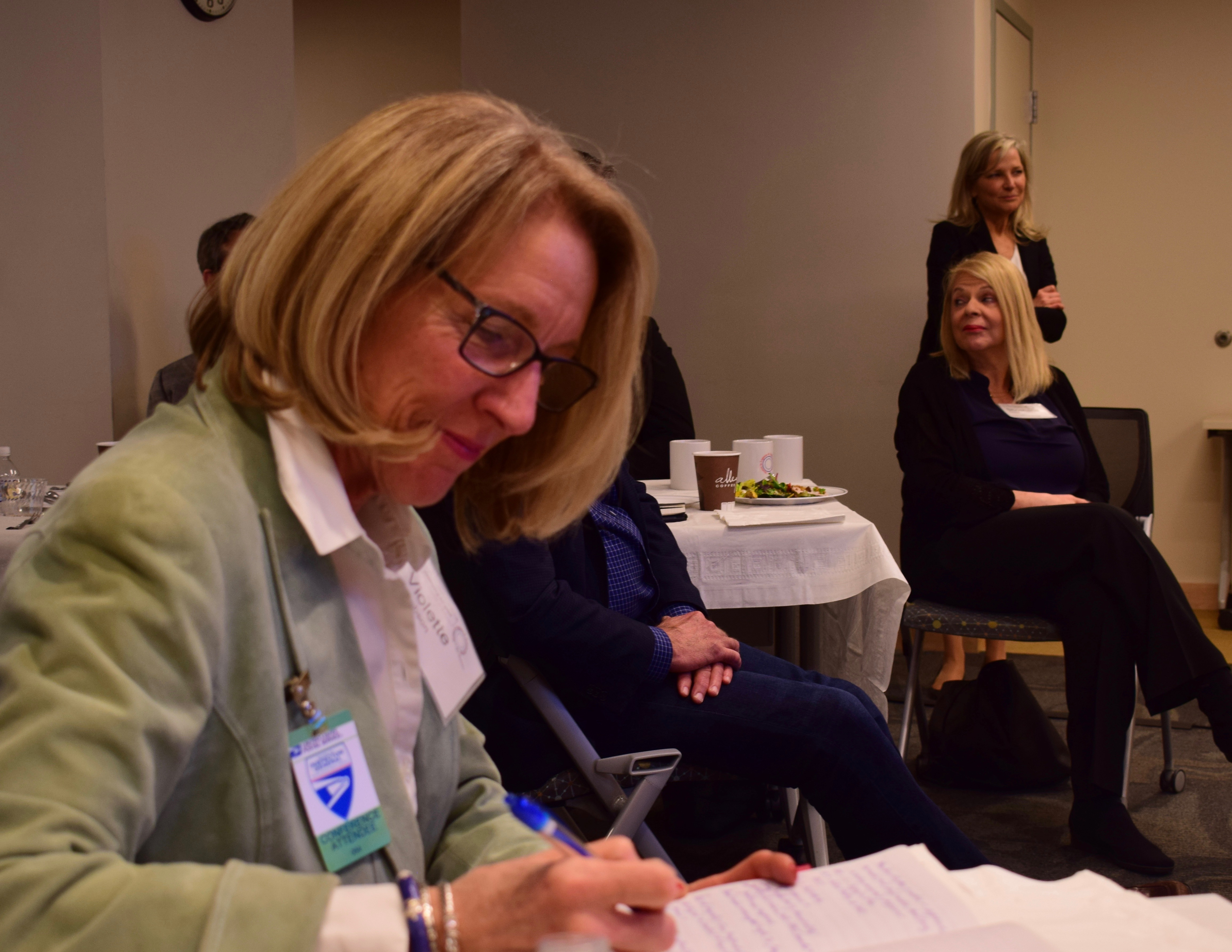 Neuromarketing Research Discussion at USPS OIG  11/08/16 — photo 15